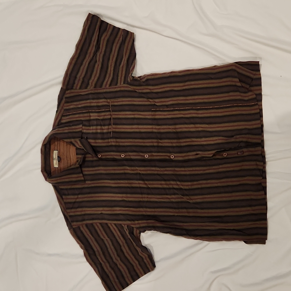 MEN'S Tommy Bahama button up 100 percent silk shirt size large